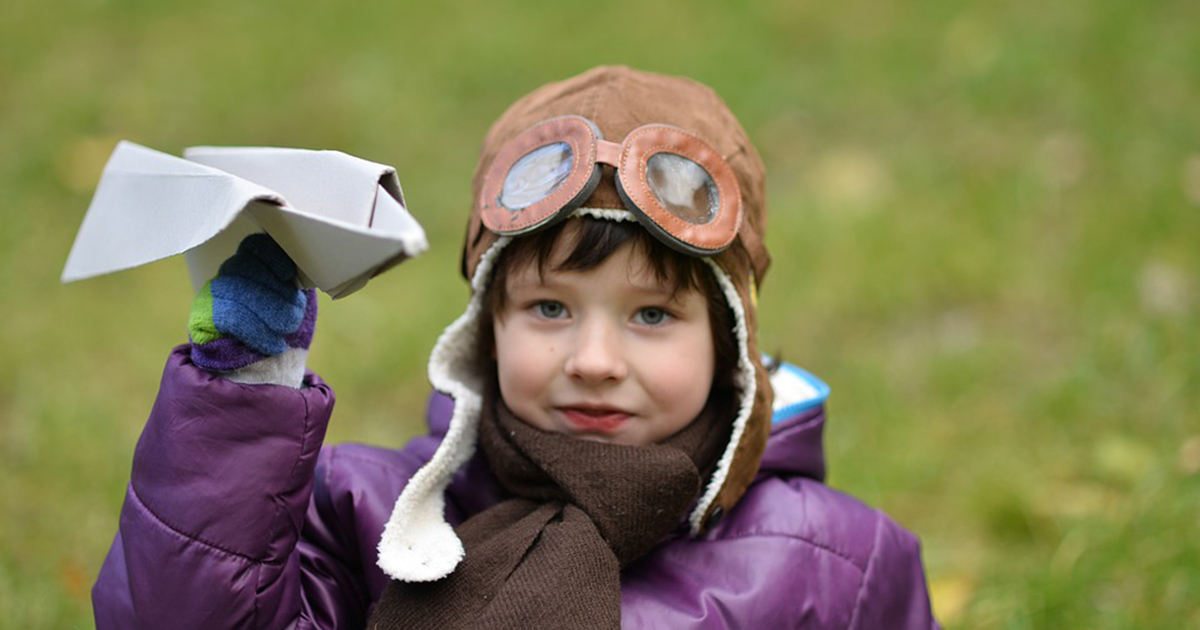 Science Experiment: Aerodynamics - Paper | Indianapolis Public Library