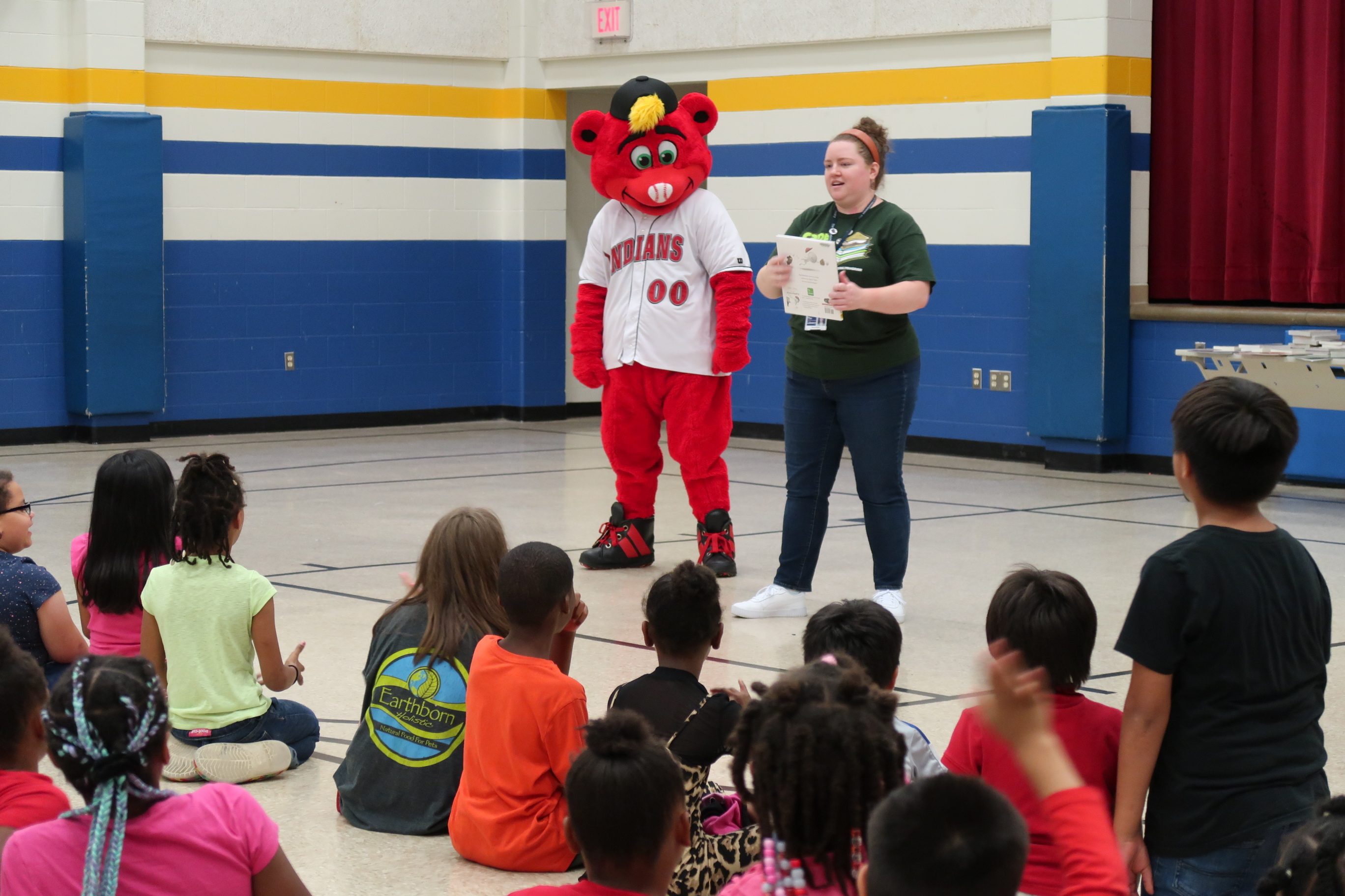 Students at William McKinley School 39 enjoying a visit from Rowdie, the Indianapolis Indians mascot, and IndyPL staff.