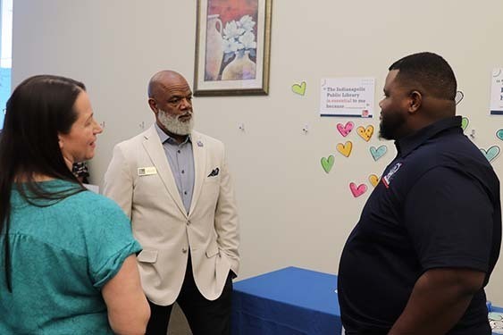 The Indianapolis Public Library’s CEO, Gregory A. Hill, Sr., speaks with attendees.